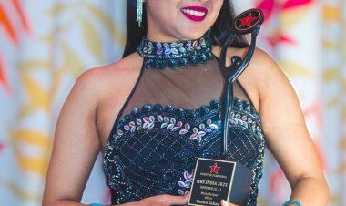 Tannu Sahay as Newly Crowned Mrs Muzaffarpur 2023 organised by Forever Star India